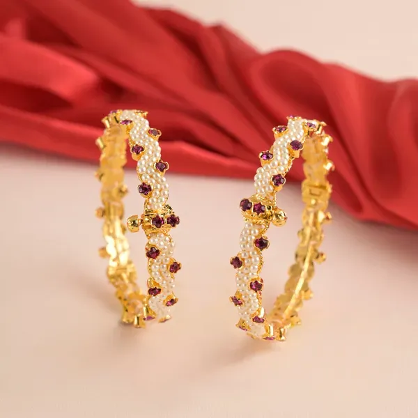 Copper_Base_With_Gold_Plated_Chitramani_Moti_Bangles