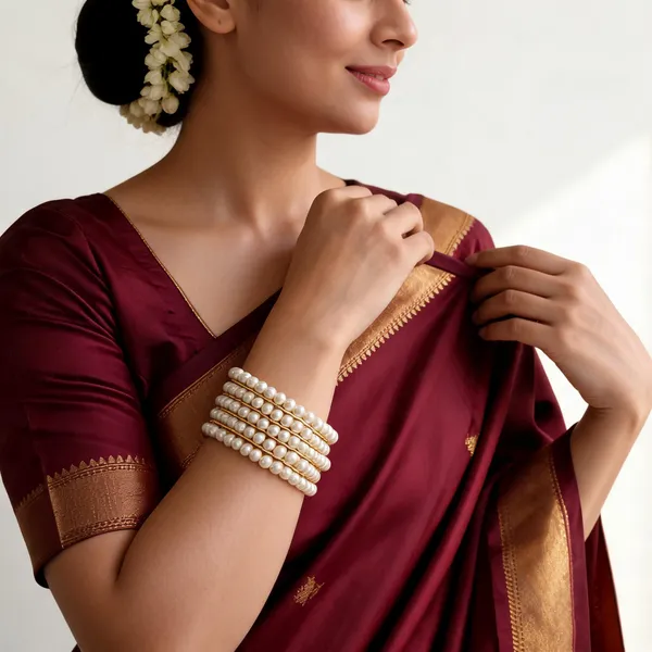 Copper_Base_With_Gold_Plated_String_Pearl_Bangles