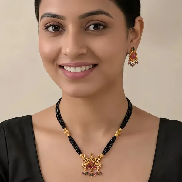 Copper_Base_With_Gold_Plated_Rajmayur_Mangalsutra