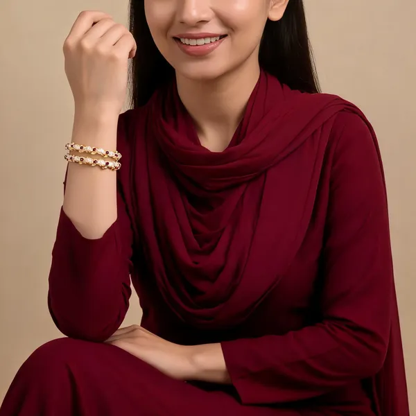 Copper_Base_With_Gold_Plated_Chitramani_Moti_Bangles