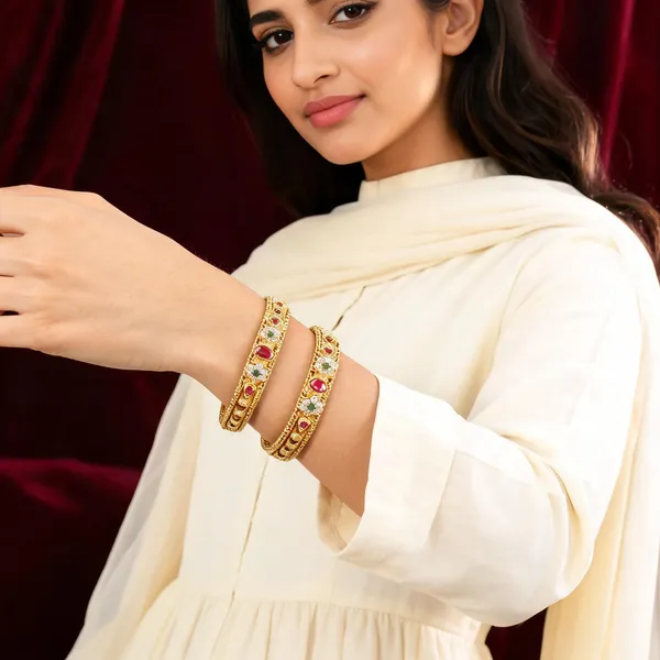 Swati_Golden_Bangles