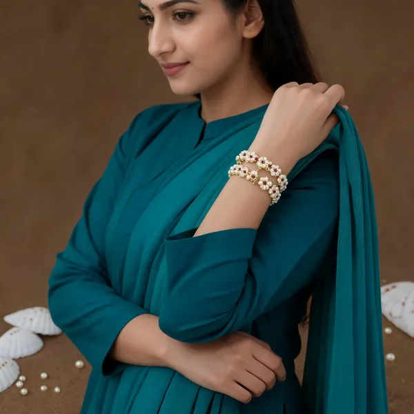 Copper_Base_With_Gold_Plated_Moti_Gulzar_Bangles