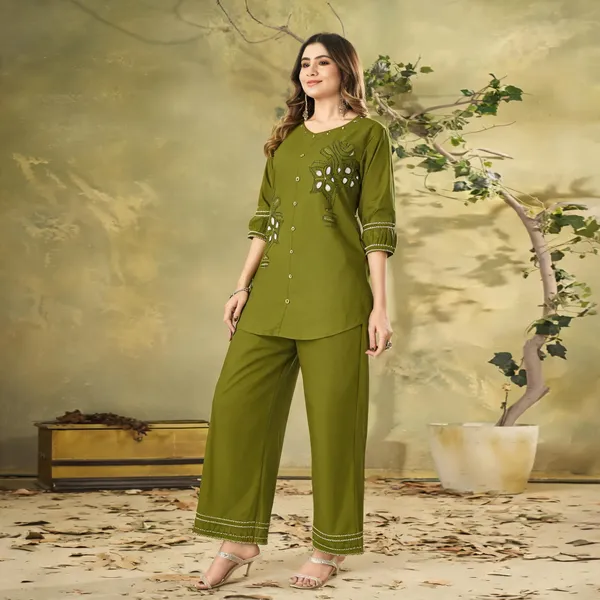 Mehendi_Pure_Cotton_Embroidered_Kurti_With_Palazzo_For_Women
