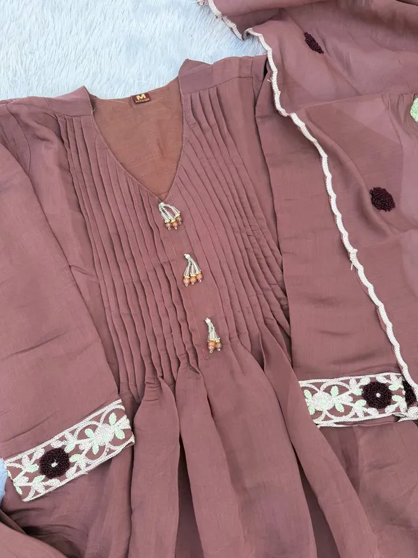 Women's_Mal_Chanderi_Ethnic_Motifs_Embroidered_Kurti_Palazzo_with_Dupatta