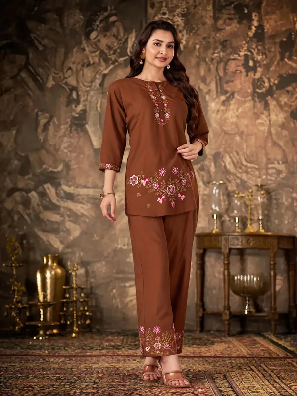 Brown_Pure_Cotton_Embroidered_Kurti_With_Palazzo_For_Women