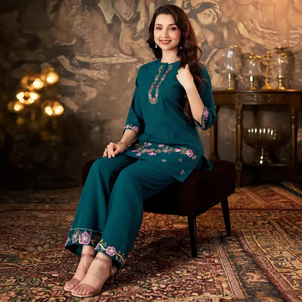 Morpich_Pure_Cotton_Embroidered_Kurti_With_Palazzo_For_Women