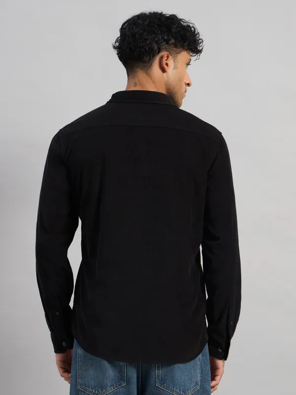Sand_Dunes_Men_Regular_Fit_Solid_Black_Cotton_Corduroy_Full_Sleeve_Casual_Shirt