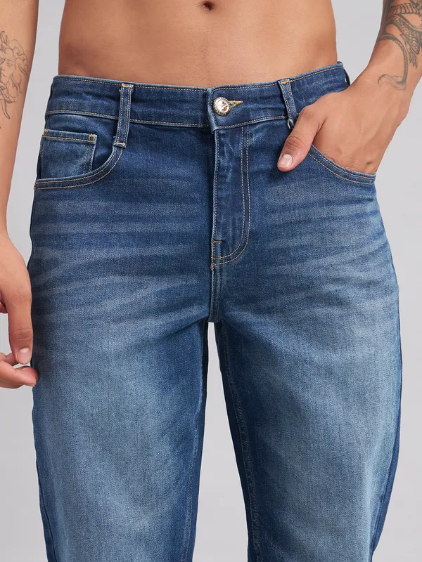 Sand_Dunes_Men_Mid-Rise_Light_Fade_Straight_Fit_Jeans