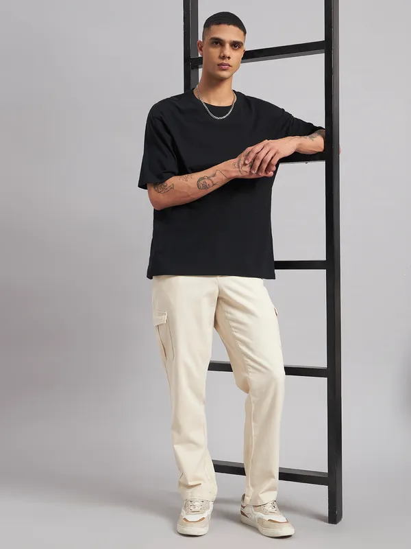 Sand_Dunes_Men_Mid-Rise_Light_Fade_Straight_Fit_Jeans