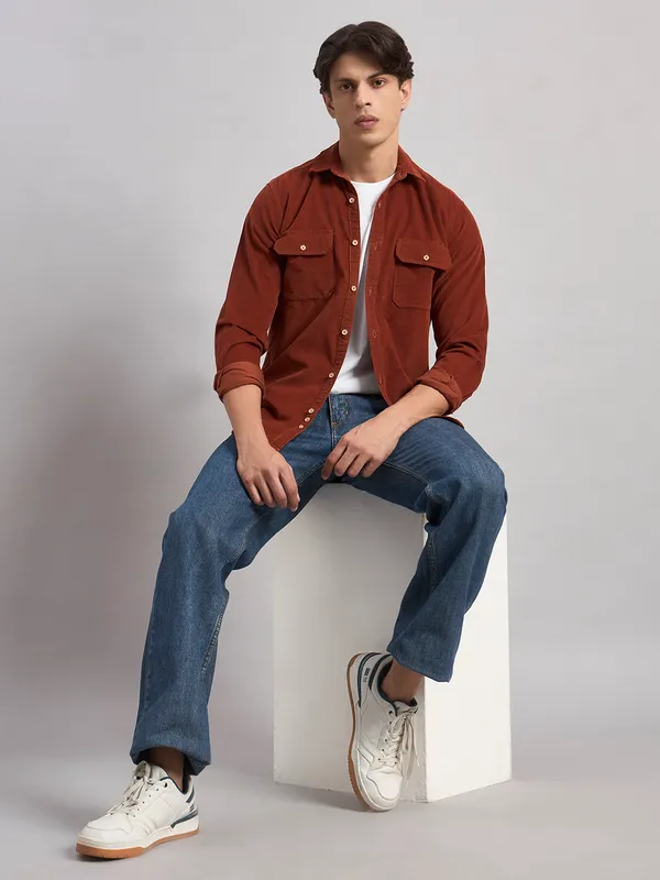 Men_Solid_Relaxed_Fit_Corduroy_Shirt