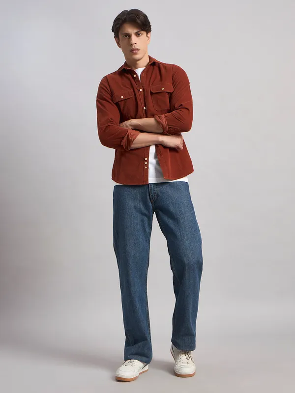 Men_Solid_Relaxed_Fit_Corduroy_Shirt