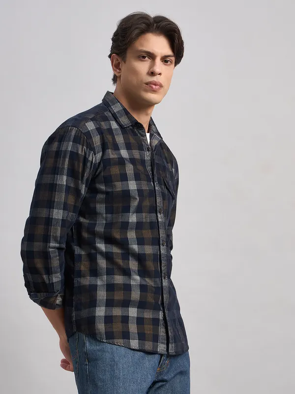 Men_Checked_Relaxed_Fit_Corduroy_Shirt