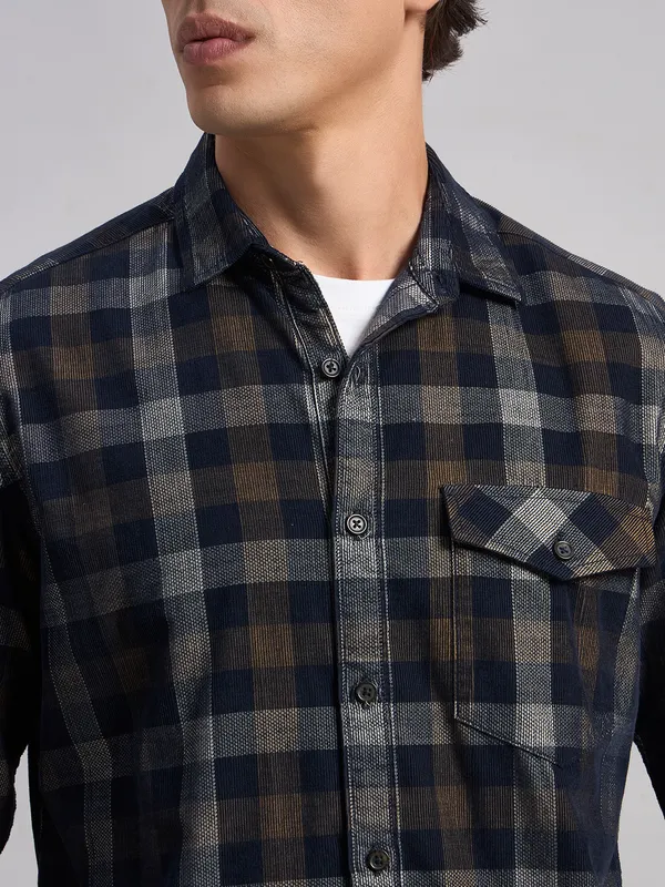 Men_Checked_Relaxed_Fit_Corduroy_Shirt