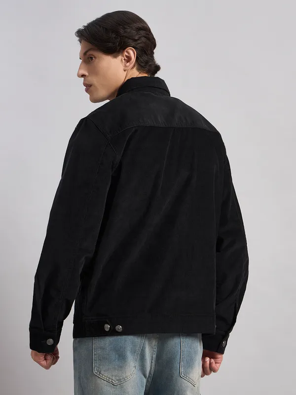 Sand_Dunes_Men’S_Black_Corduroy_Regular_Fit_Jacket