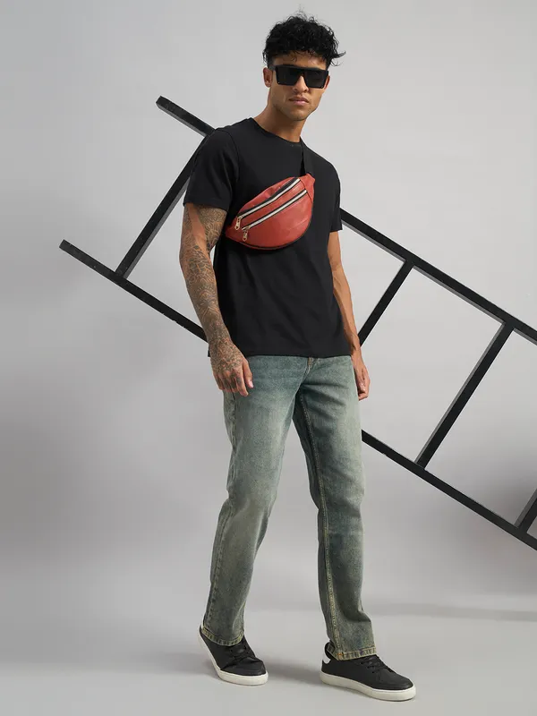 Sand_Dunes_Men_Premium_Blue_Washed_Straight_Fit_Mid-Rise_Stretchable_Jeans