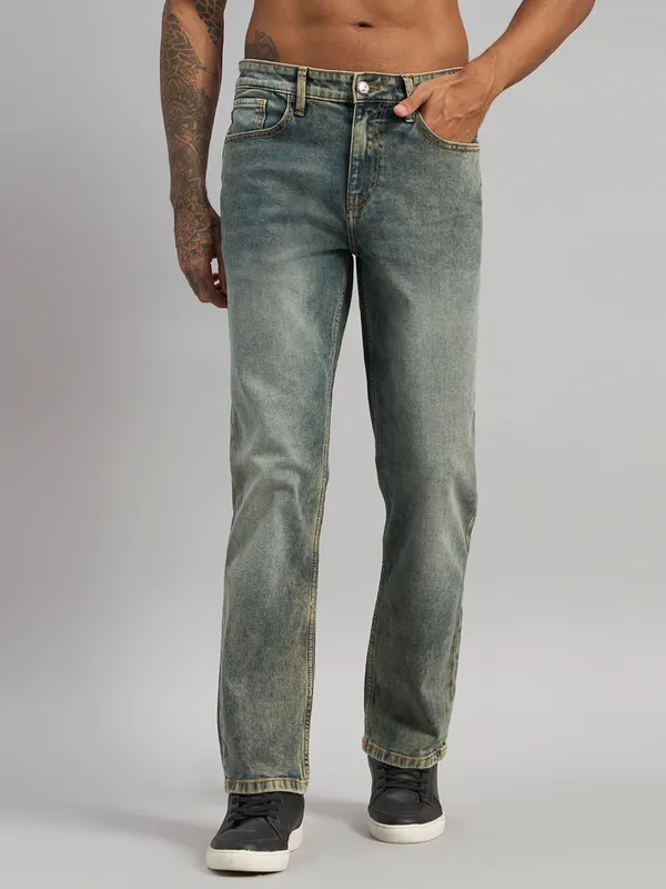 Sand_Dunes_Men_Mid-Wash_Straight_Fit_Jeans