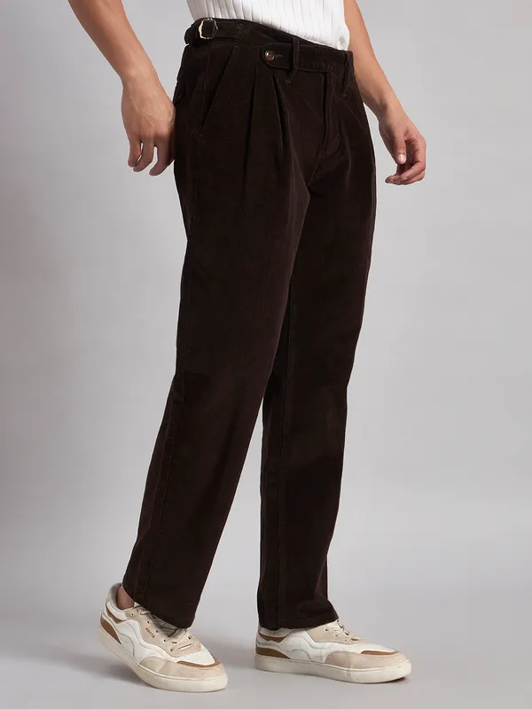 Sand_Dunes_Men’S_Premium_Brown_Corduroy_Pleated_Straight_Fit_Trousers