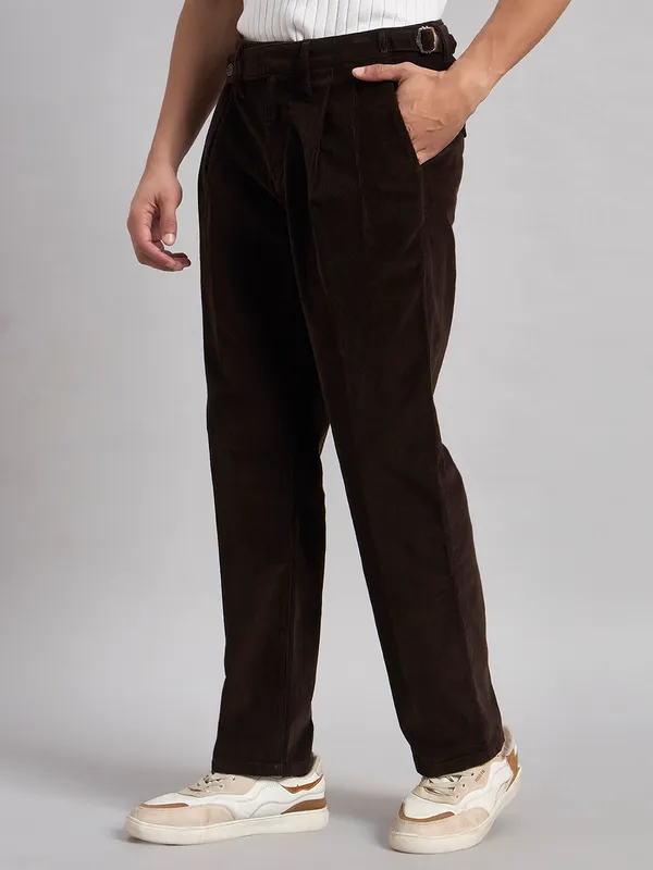 Sand_Dunes_Men’S_Premium_Brown_Corduroy_Pleated_Straight_Fit_Trousers