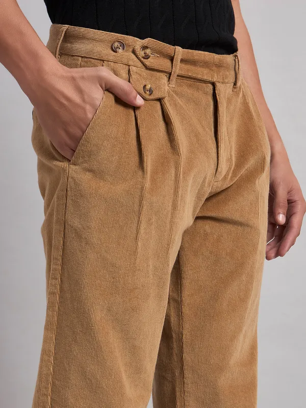 Sand_Dunes_Men’s_Camel_Brown_Corduroy_Pleated_Straight_Fit_Trousers