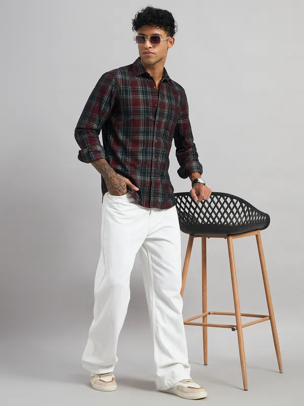 Sand_Dunes_Men_Regular_Fit_Tartan_Checked_Maroon_Green_Cotton_Corduroy_Full_Sleeve_Casual_Shirt