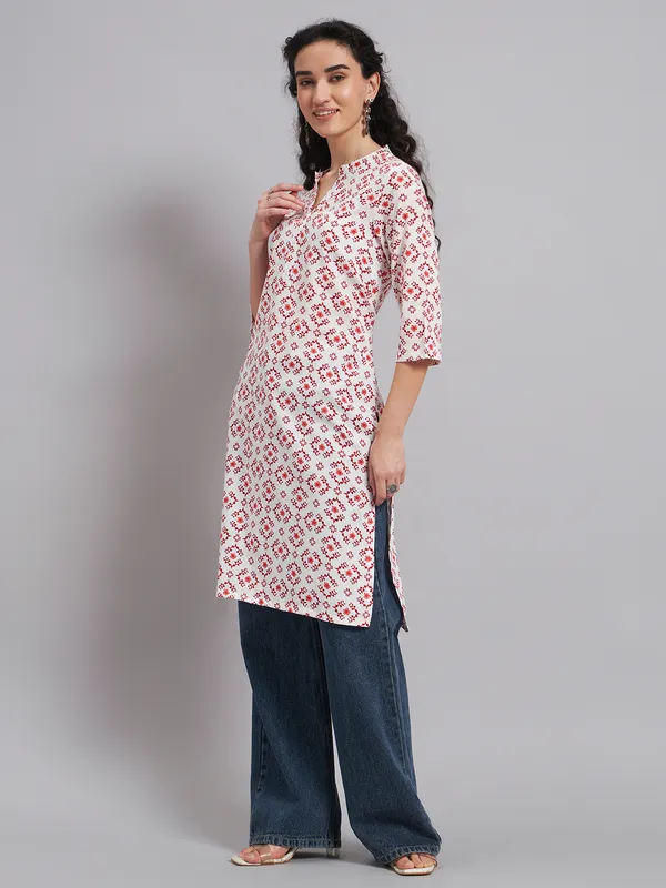 Sand_Dunes_Women_White_&_Red_Ethnic_Motif_Printed_Straight_Kurti