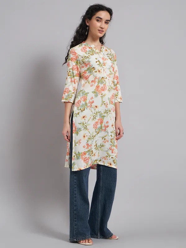 Sand_Dunes_Women_White_Floral_Printed_Straight_Rayon_Kurti