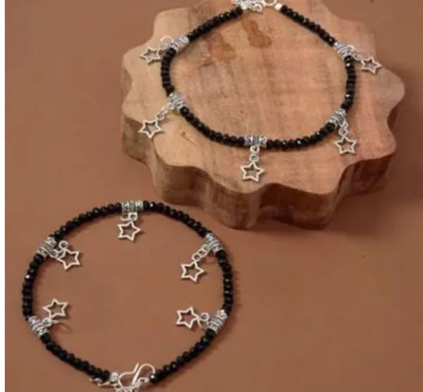 Black_Beaded_Star_Charm_Bracelet_Set_for_Women