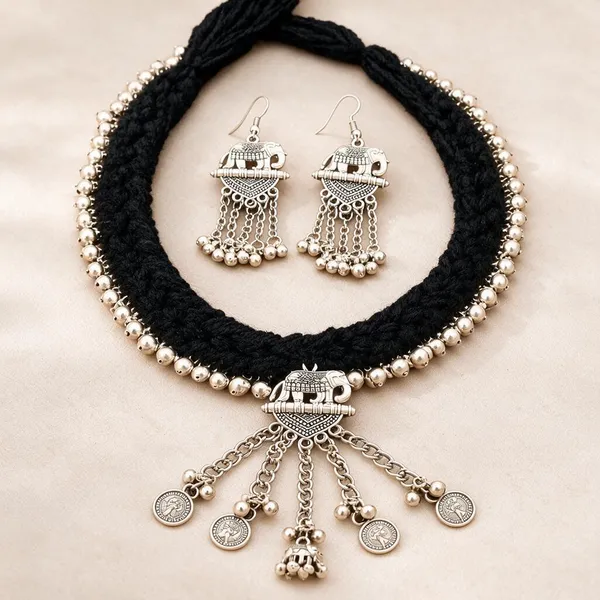 Black_Oxidized_Silver_Necklace_Set_for_Women