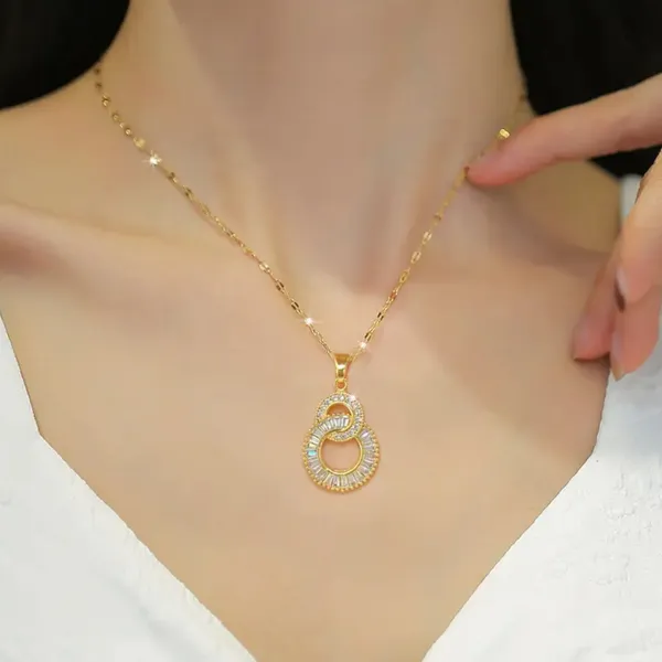 Golden_Loop_Double_Circle_Pendant_Necklace_Default_Title