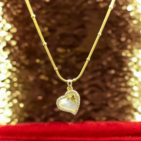 Golden_Whisper_Gifted_Heart_Crystal_Necklace_Default_Title