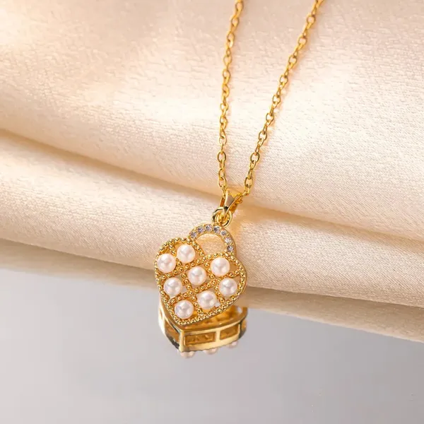 Ethereal_Glow_Pearl_Embellished_Gold_Heart_Necklace_Default_Title