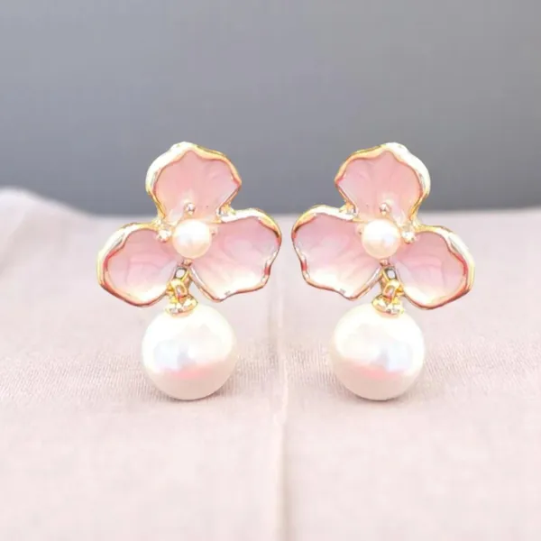 Blossom_Glow_Pearl_Flower_Drop_Earrings_Default_Title