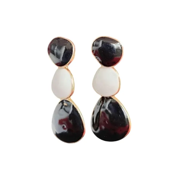 Monochrome_Muse_Black_White_Enamel_Dangle_Earrings_Default_Title