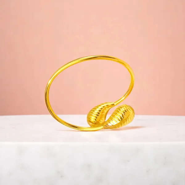 Golden_Streak_Gold_Stripe_Drop_Bracelet_Default_Title