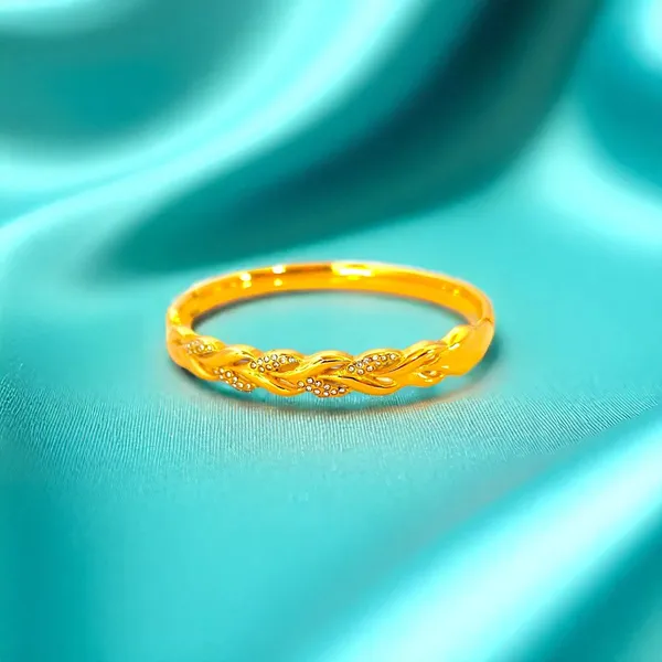 Twist_Glow_Gold_Crystal_Twist_Bracelet_Default_Title