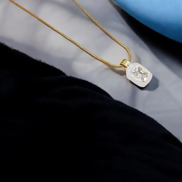 Lunar_Whisper_White_O_Crystal_Necklace_Default_Title