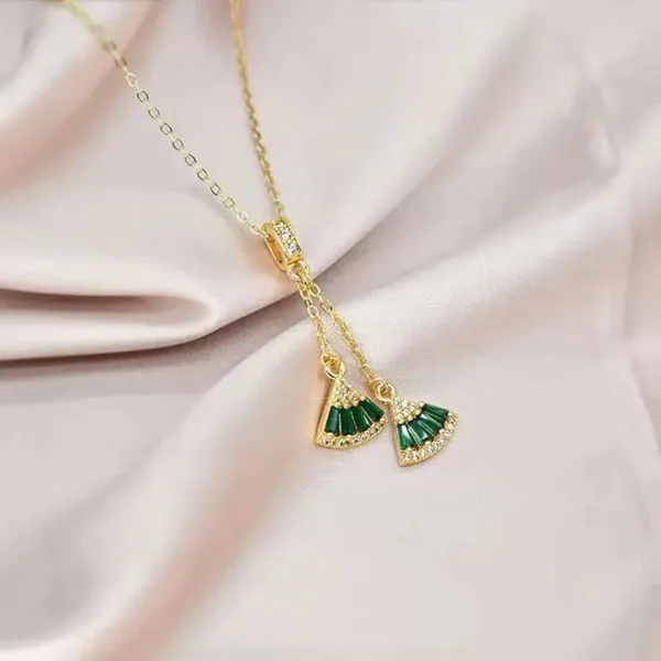 Royal_Plume_Peacock_Feather_Pendant_Necklace_Default_Title