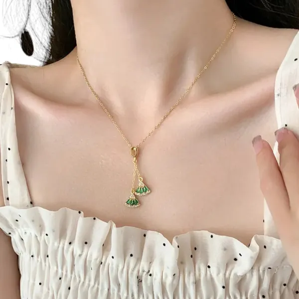 Royal_Plume_Peacock_Feather_Pendant_Necklace_Default_Title