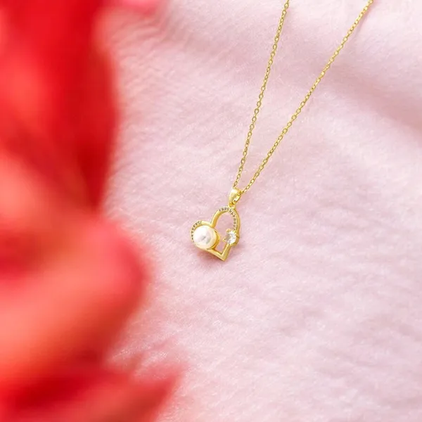 Golden_Embrace_Pearl_Cz_Heart_Pendant_Necklace_Default_Title