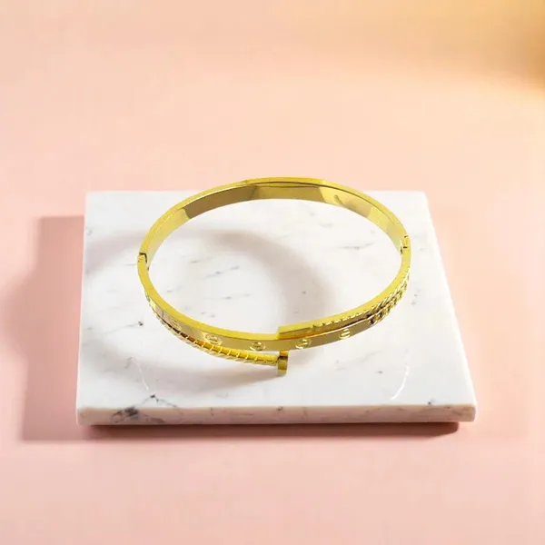 Power_Stack_Triple_Layer_Nail_Gold_Bracelet_Default_Title