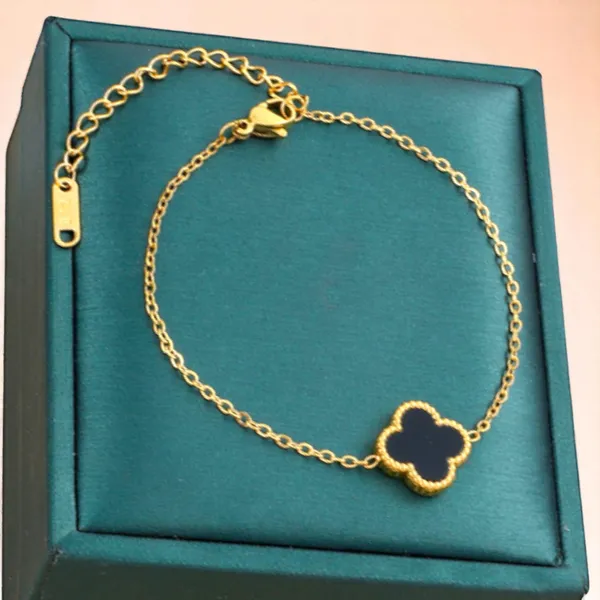 Midnight_Grace_Black_Clover_Chain_Bracelet_Default_Title