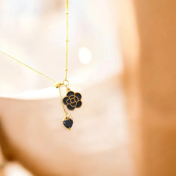 Midnight_Bloom_Black_Flower_Pendant_Necklace_Default_Title