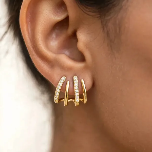 Golden_Bloom_Crystal_Stud_Earrings_Default_Title