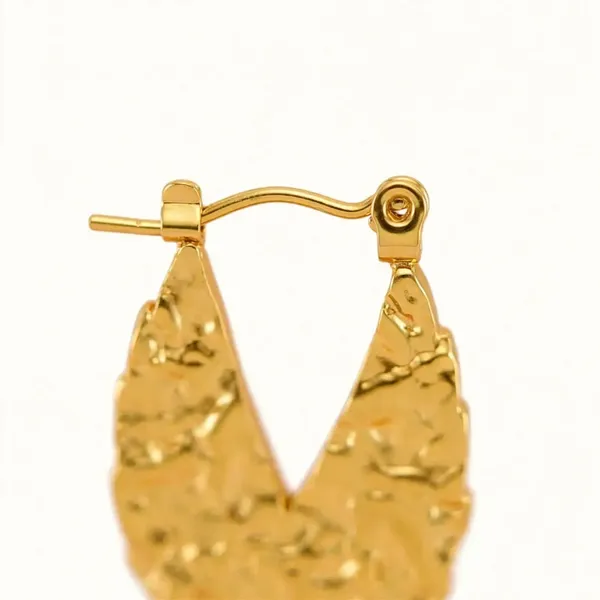 Frost_Flow_Wave_Patterned_Gold_Hoop_Earrings_Default_Title
