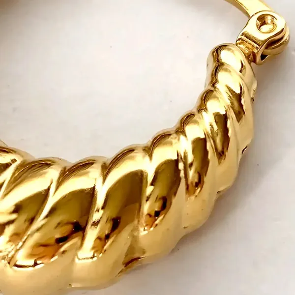 Golden_Halo_Twisted_Round_Hoop_Earrings_Default_Title