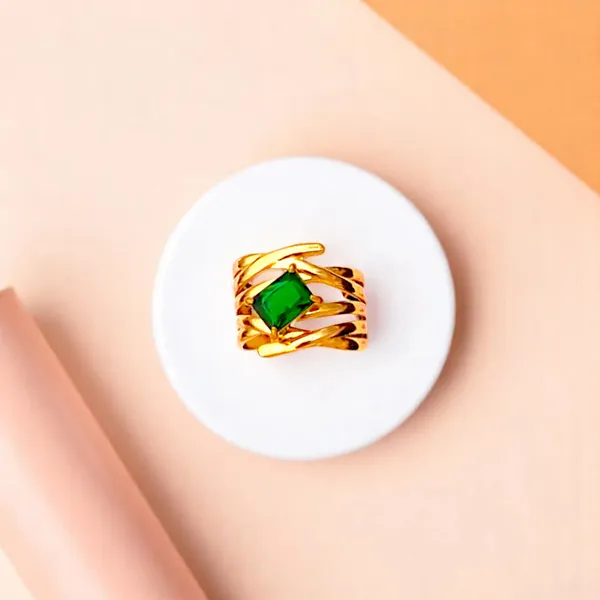 Emerald_Blaze_Adjustable_Statement_Gold_Ring_Default_Title