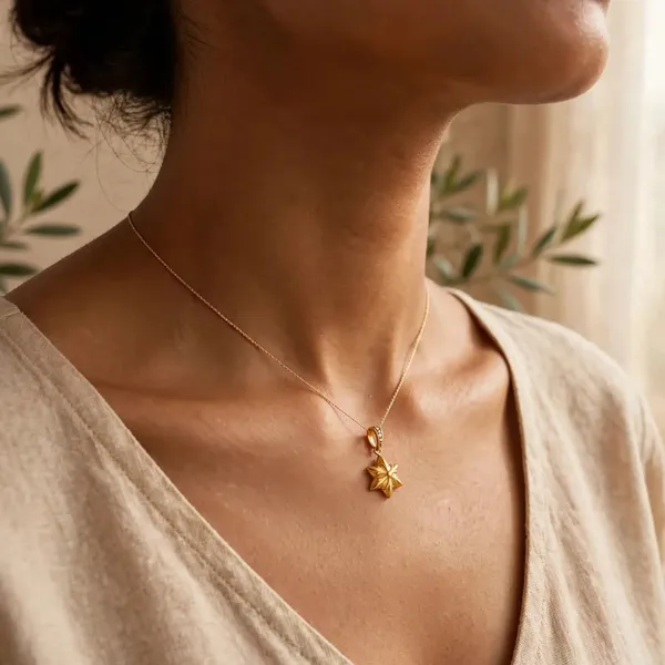 Sol_Bloom_Golden_Floral_Star_Pendant_Necklace_Default_Title