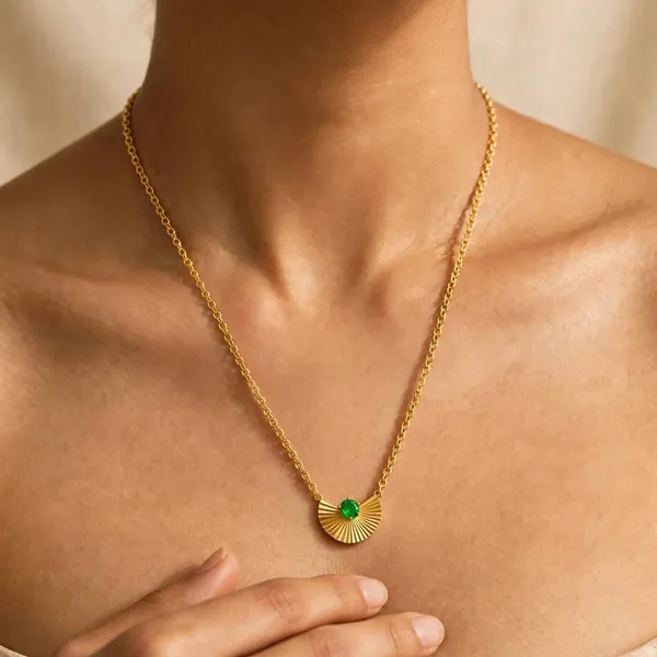 Emerald_Grace_Emerald_Stone_Pendant_Gold_Necklace_Default_Title