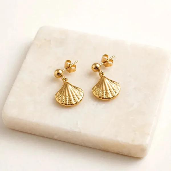 Seashell_Grace_Gold_Shell_Drop_Earrings_Default_Title
