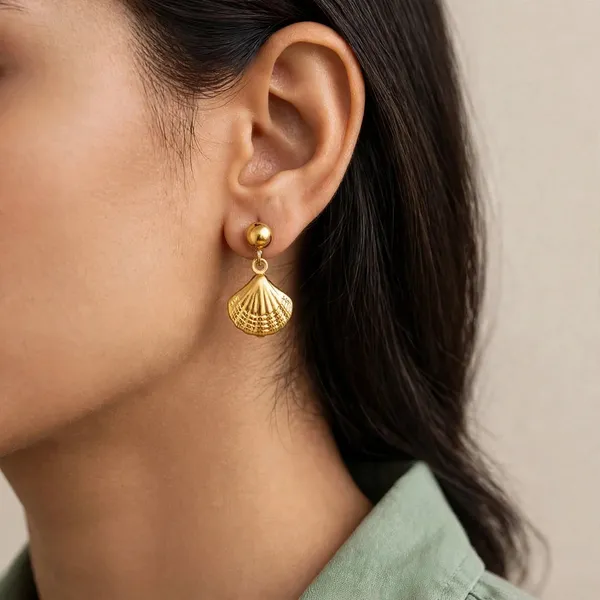 Seashell_Grace_Gold_Shell_Drop_Earrings_Default_Title
